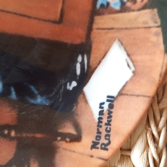 Authentic 1986 Norman Rockwell's "The Professor" Collector's Plate - Picture 3 of 7